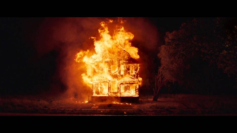 Ryan Goslings meningsplijtende debuut Lost River - kunst of kitsch?