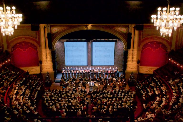 Nederlandse Reisopera, Orkest van het Oosten, Consensus Vocalis én 600 meezingers geven les in de hoofdstad: verbinden doe je zo!