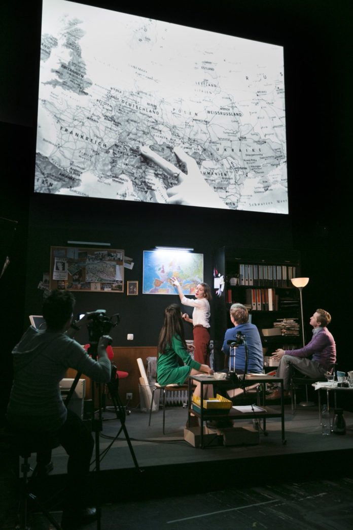 THE DARK AGES/Residenztheater