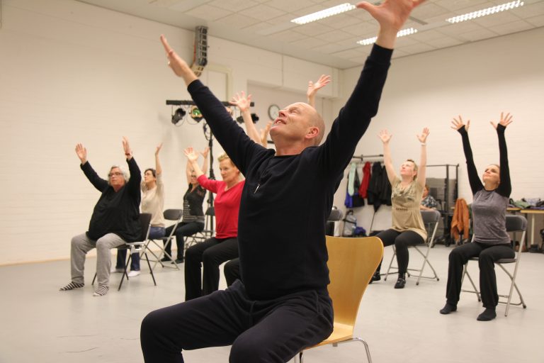 Le danseur de ballet Andrew Greenwood : "Les soins de santé ont besoin de la danse".