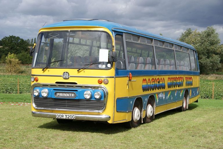 Beatles tour bus (replica) Photo: Chris Samson CC.BY 2.0