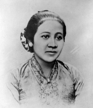 Raden_Ajeng_Kartini_TMnr_10018776