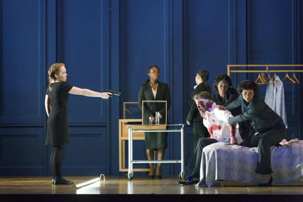 Martin Crimp over Lessons in Love and Violence in het @hollandfestival: 'Het verleden is een speeltuin, waarin ik kan ontsnappen aan het voortdenderende nieuws.'