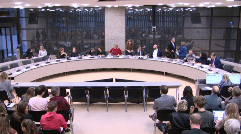 Na het debat over de begroting moet de podiumkunstsector nog meer geduld hebben. Tot het voorjaar.