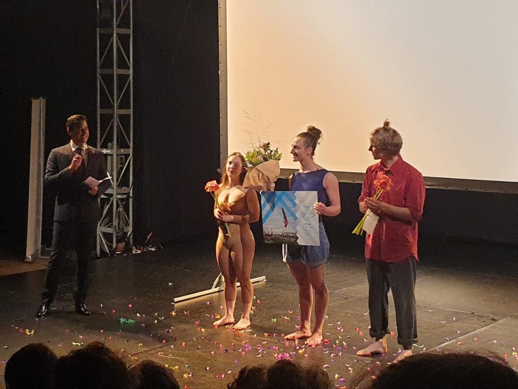 Festival Circolo verlegt de grenzen tussen kunst en kunstjes - BNG-prijs voor handstandtalent Nolan