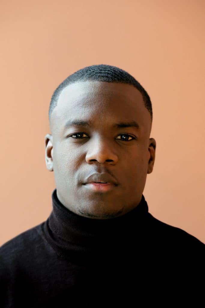 KunstZINnig #3 : Jasmijn Huisman en conversation avec Gershwin Bonevacia, poète de la ville d'Amsterdam : ''Si je n'écris pas, j'ai plus de mal à traiter les événements.''