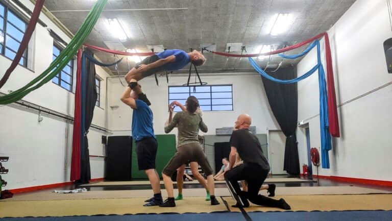 Glorious bodies during a rehearsal in The Hague (Photo by Wijbrand Schaap)