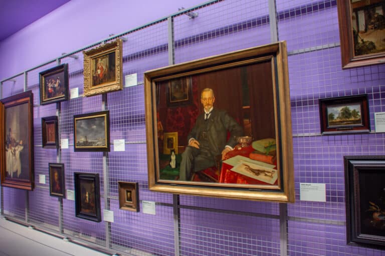 Passé caché et nouvelles perspectives dans "Le musée Groninger a 150 ans - dans les coulisses".