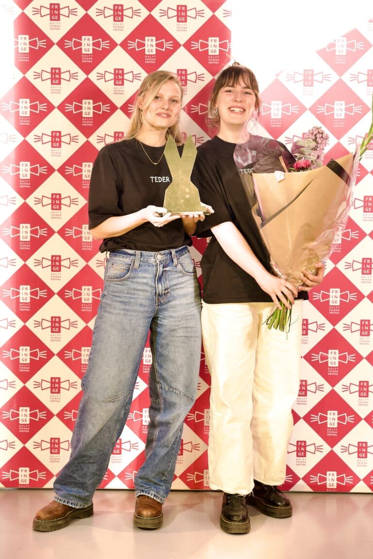 Collectief Teder wint publieksprijs Delft Fringe Festival 2025: Feministisch muziektheater dat de grenzen van het bespreekbare opzoekt