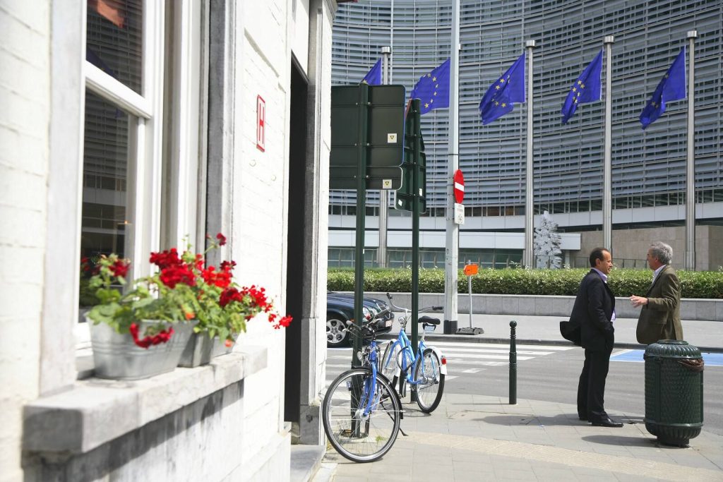 De nieuwe zelfstandigenwet naar Belgisch model – een betere bescherming van freelancers?